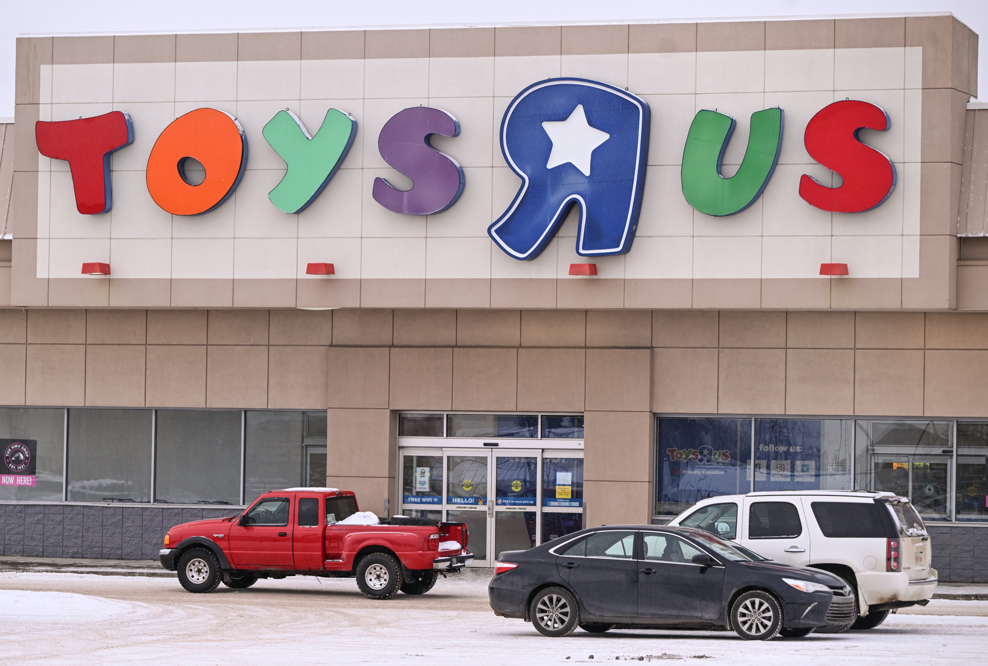 Toys 'R' Us to Open 120 New US Standalone Stores This Holiday Season
